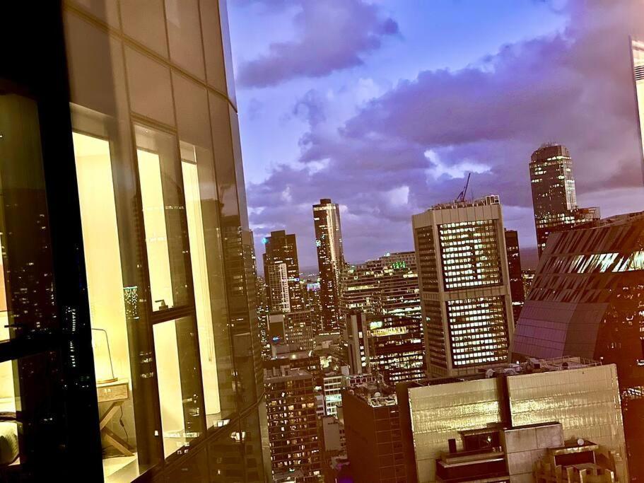 Highrise View 1King1Queen 2Baths — Photos 3